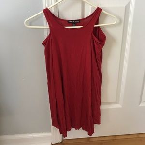 Long sleeve shirt with open shoulders